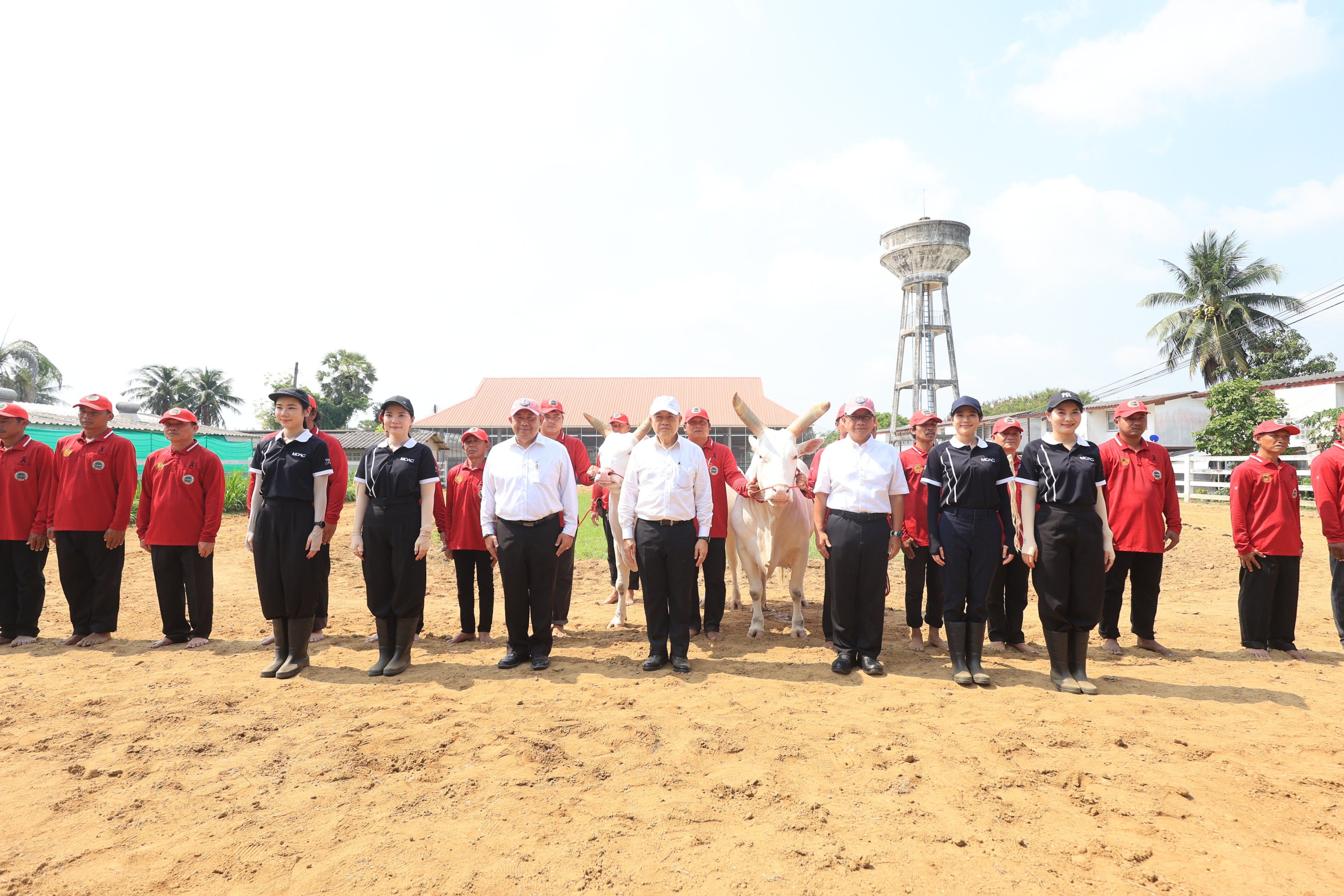 title - ส.ป.ก. เข้าร่วมการตรวจเยี่ยมการจัดเตรียมพระโค ในงานพระราชพิธีพืชมงคลจรดพระนังคัลแรกนาขวัญ ประจำปี 2569